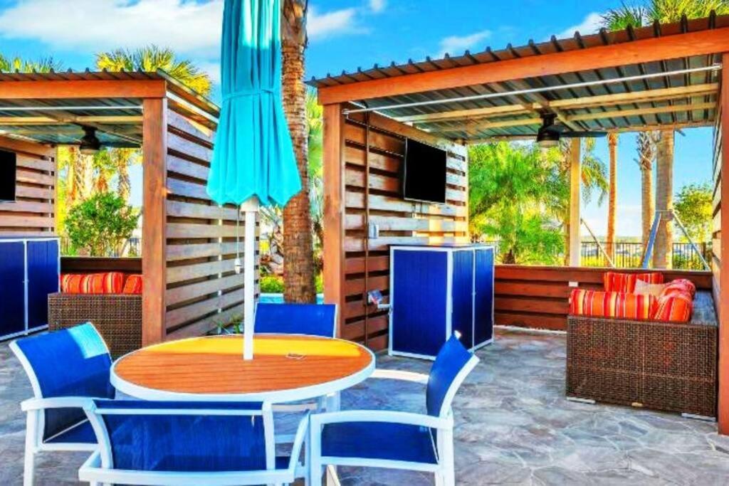 Magical Mansion 10 Bedroom W Pool Near Disney Davenport Exterior photo